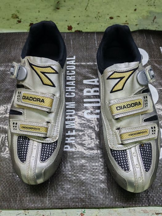 Vendo sapatilhas de estrada e btt em bom estado