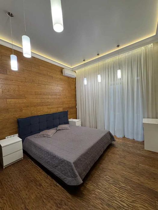 Продам 3х кімнатну квартиру 98 м2 ЖК Loft Клубный дом Центр Парк