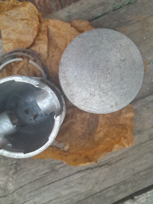 Продам поршня муравей,тула комплект