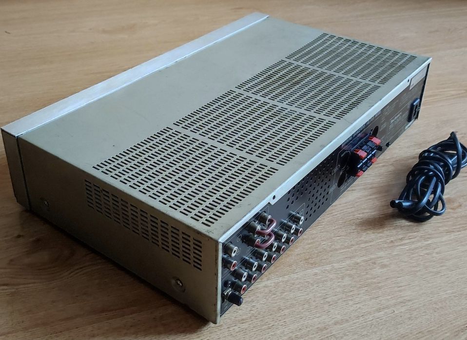 Technics  SU-V2X