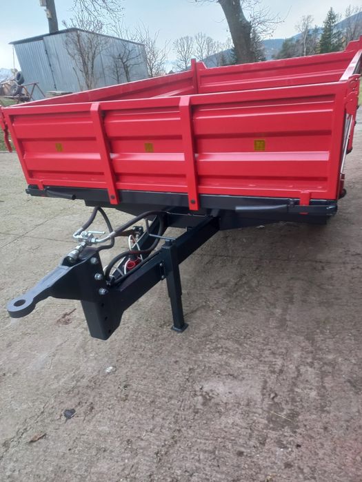 Przyczepa jedno osiowa z kiprem