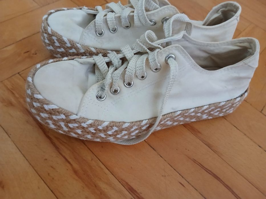 Buty trampki  ecru  38 Jenny  Fairy  sznurowane