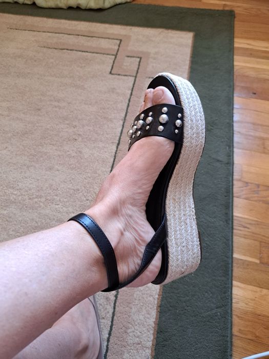 Босоніжки#танкетка#США#