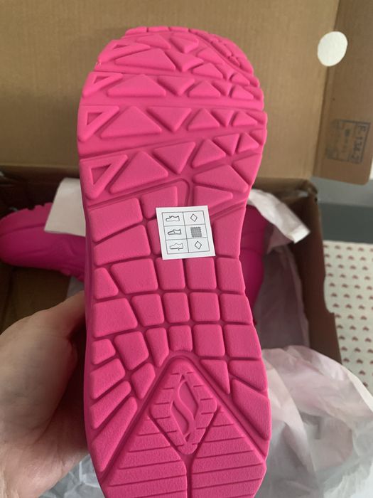 Skechers Uno Slip-Ins — Rosa Fúcsia tamanho 38