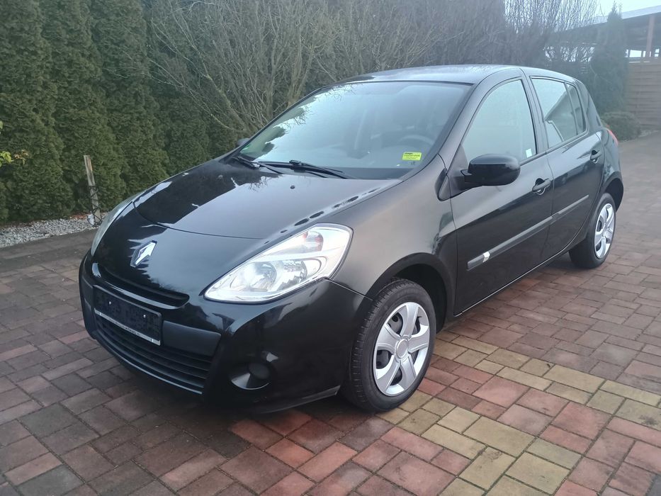 Renault Clio III Lift 2012r 1,2i 75KM 5-drzwi ŁADNE BEZWYPADKOWE z DE