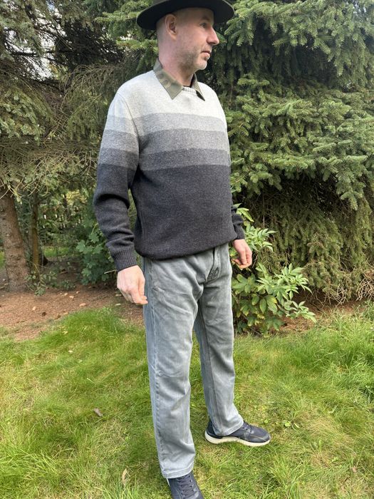 Sweter męski wełniany w kolorze szarości 2XL nowy