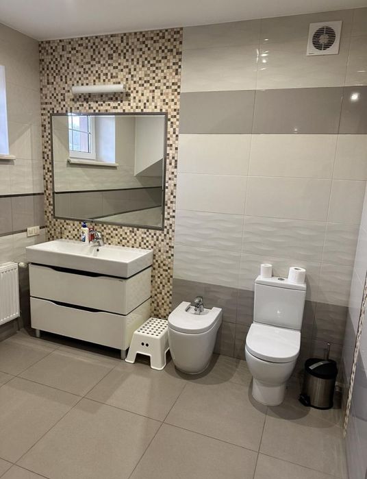 Будинок з ремонтом с. Зашків