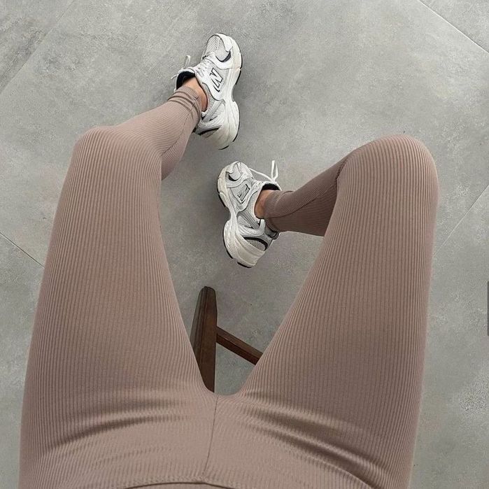 Нові лосіни утеплені черного кольору