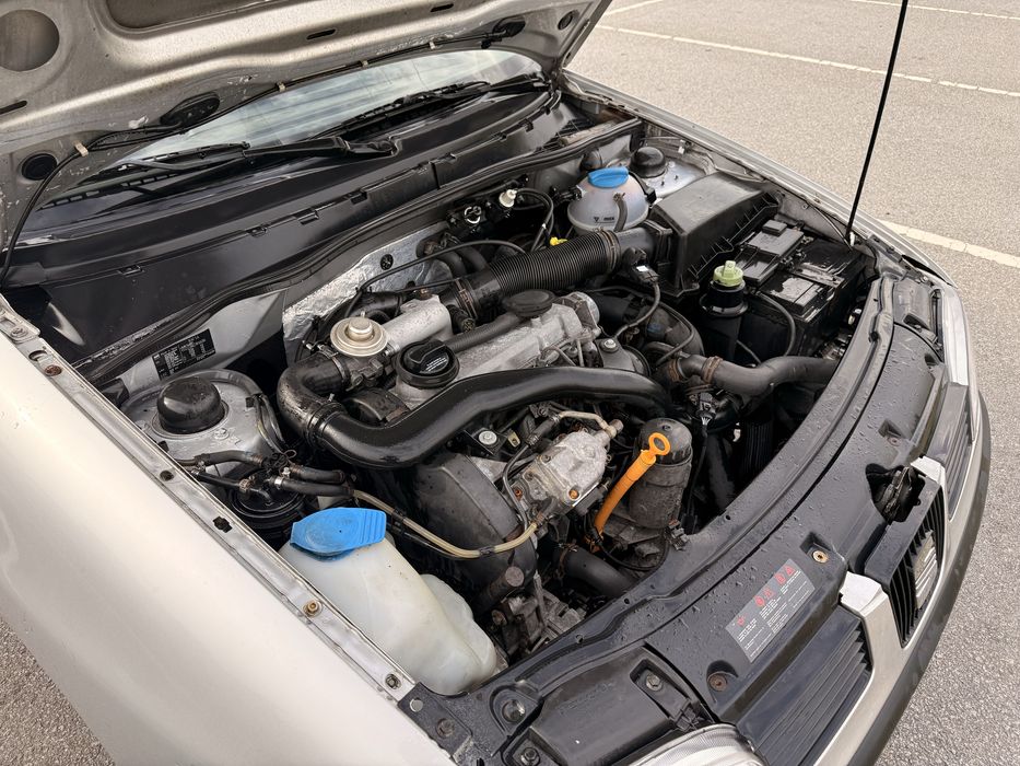 Seat ibiza 6k2 90cvs 5Lugares ( troca por comercial)