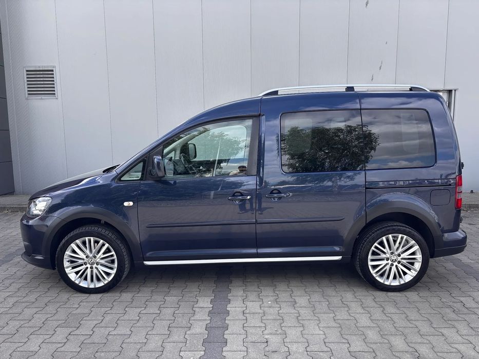 Volkswagen Caddy CROSS, Serwis, ASO, HAK, Ksenon