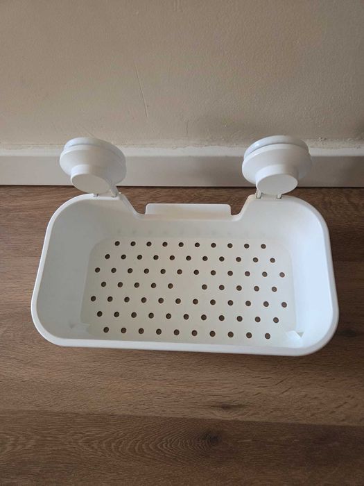TISKEN Cesto c/ventosas, branco (Ikea)