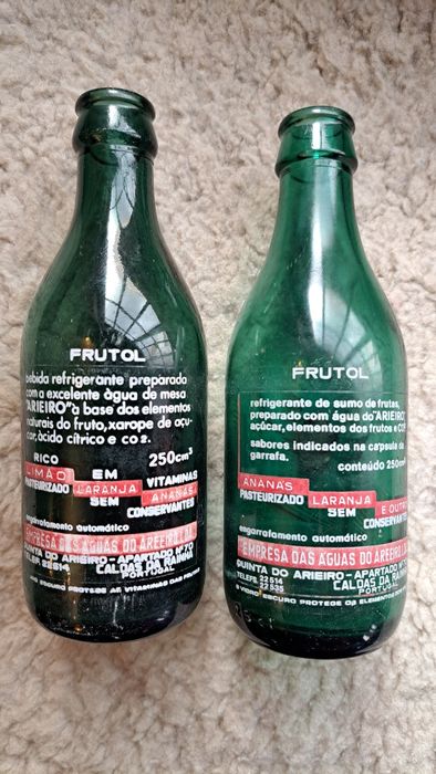 Garrafa antiga Frutol