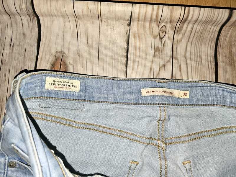 Spodnie Levi's W32 L30