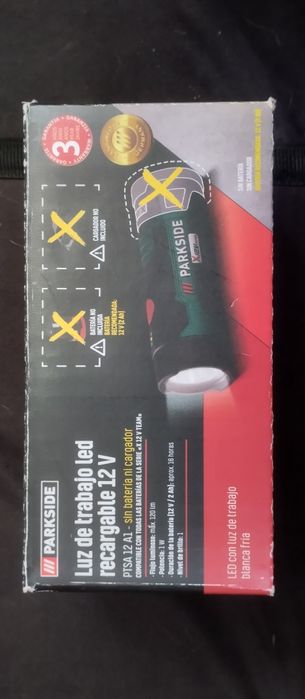 Corta sebes e lanterna a bateria 12v Parkside