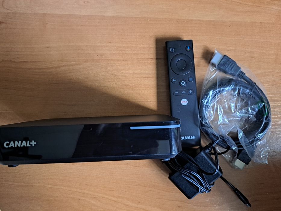 Canal+ box 4k hy4001cd