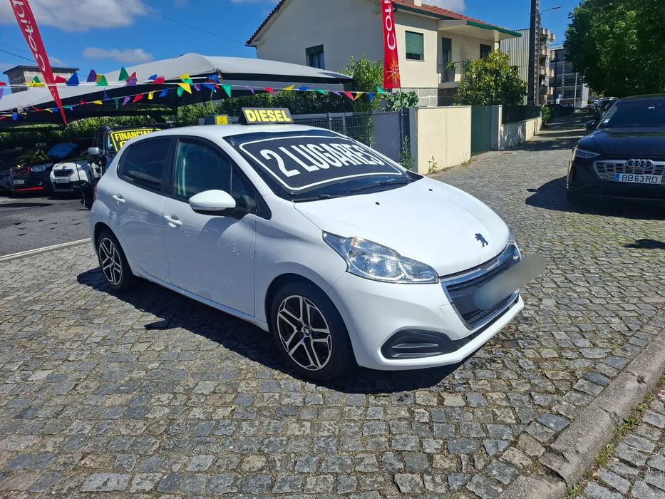 Peugeot 208 van diesel 1.6 BLUEHDI PACK