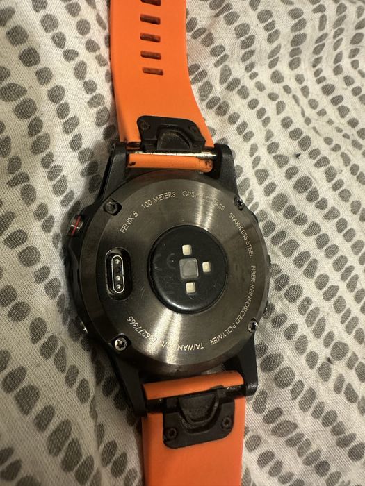 Sportowy zegarek Garmin Fenix 5