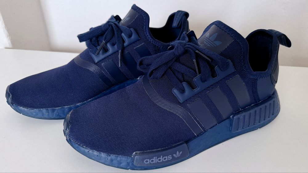 Кросівки adidas NMD R