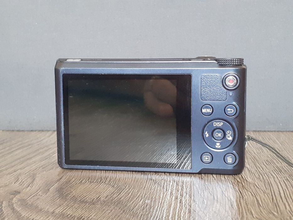 Цифровой фотоаппарат Samsung WB202F