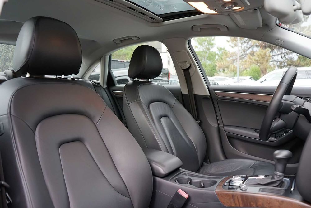 Audi A4 2.0T Quattro Premium Plus      2014