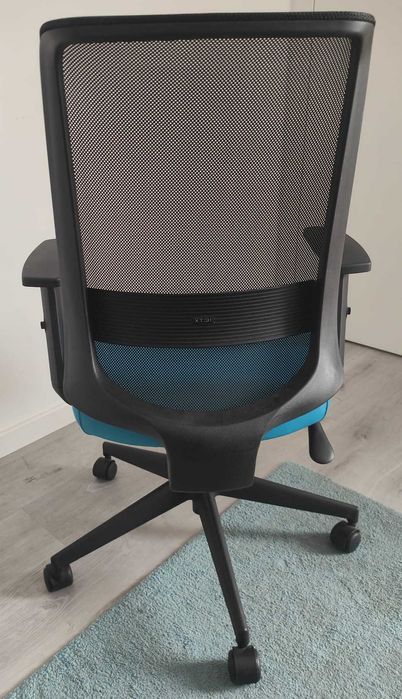 Cadeira de escritório executiva Cadeinor XT31 em muito bom estado