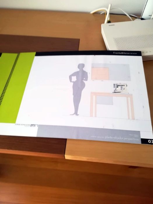 mesa para máquina de costura