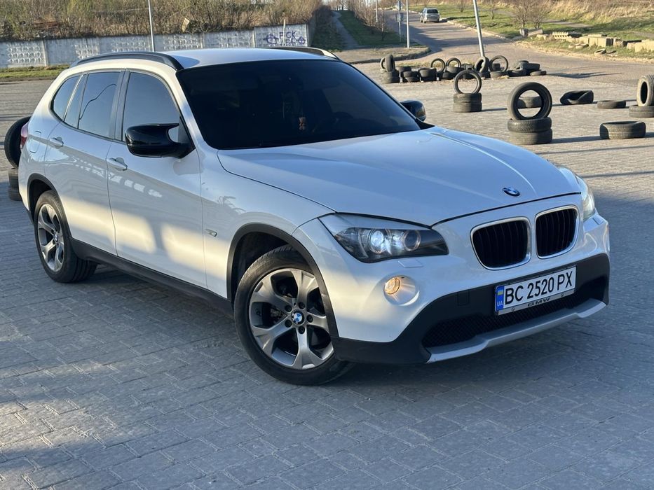 Продам БМВ Х1 2012 р
