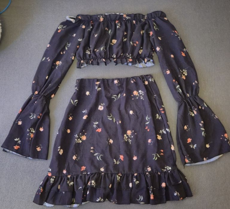 Komplet bluzka hiszpanka i spódniczka zestaw S