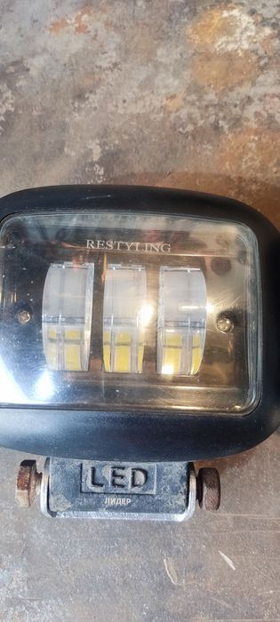 Лёд  фары  Лидер