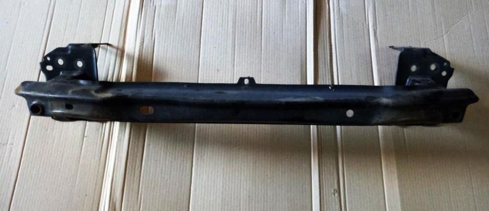 Усилитель заднего / переднего бампера Volkswagen Touareg 2003-2009