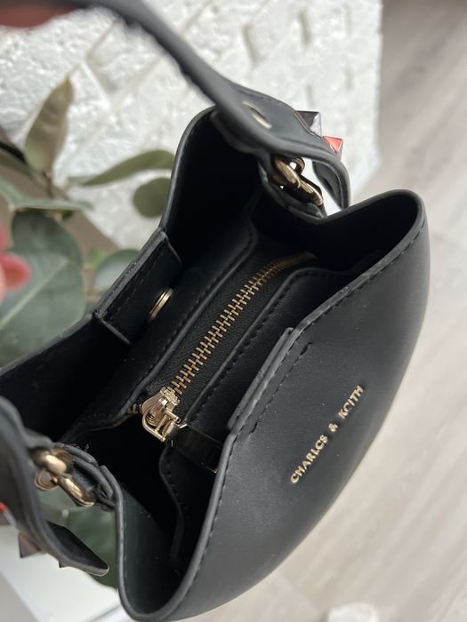 Жіноча сумка шкіра