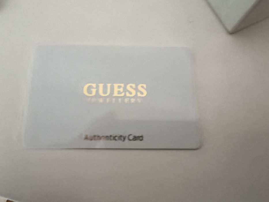 Relógio Guess, completamente novo