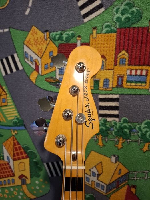 Gitara basowa Jazz Bass