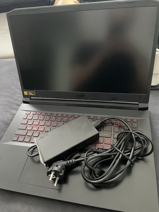 Laptop acer 17 nitro