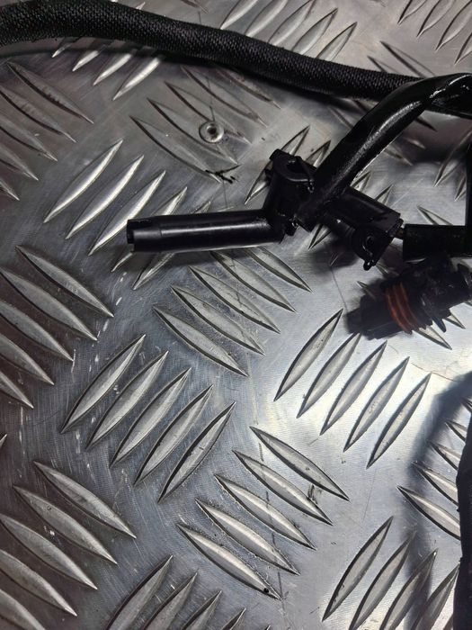 opel vivaro 2016 przewód świec żarowych