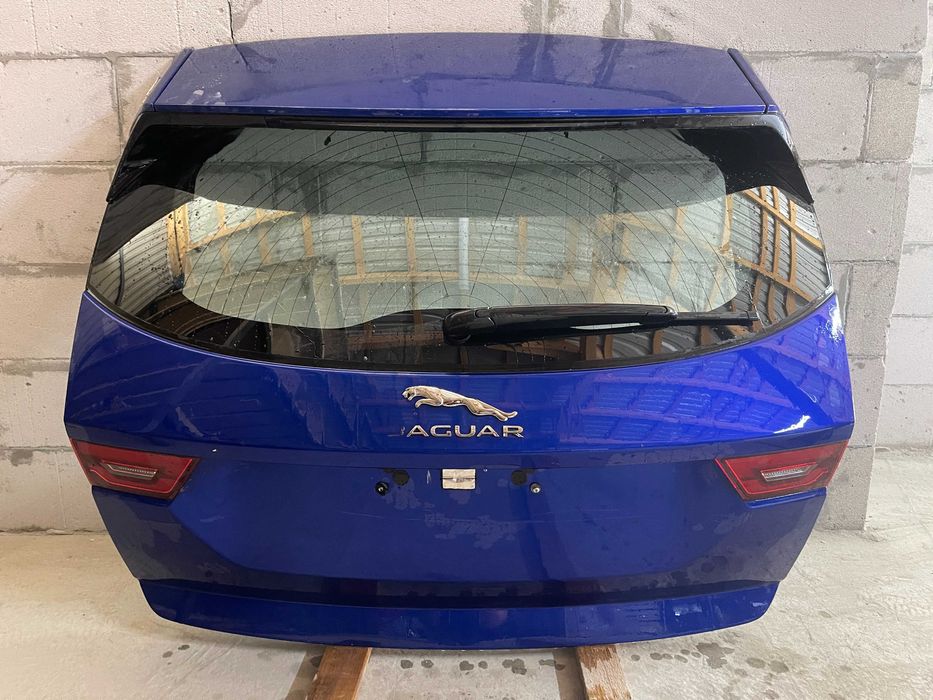 Jaguar E Pace кришка багажника