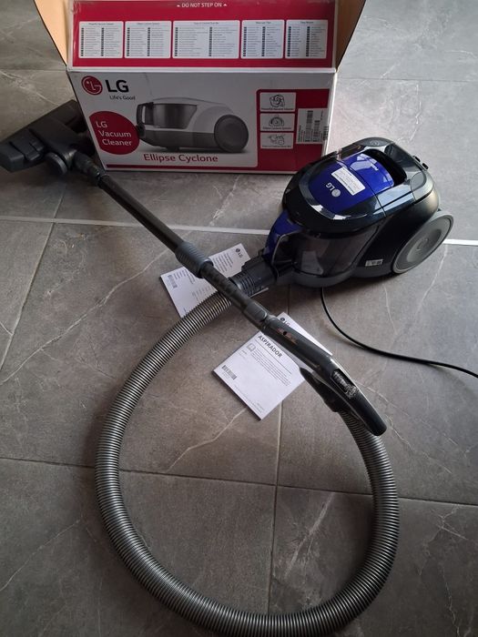LG VC5506NHTB bezworkowy odkurzacz 650 W, elipsa cyklonowy, teleskopowy odkurzacz rurowy, regulacja mocy, zbiornik 1,1 l