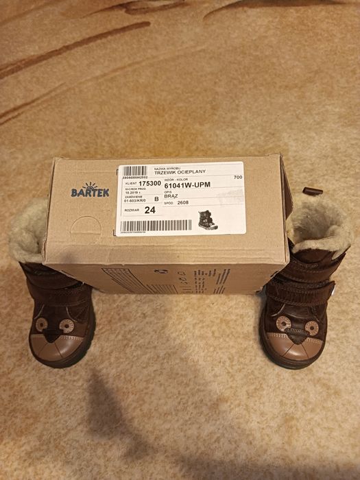 Buty jesienno-zimowe Bartek rozmiar 24