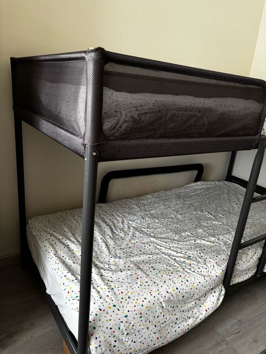 Cama beliche em óptimo estado