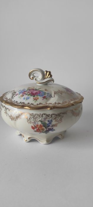 Tillowitz. Cudowna stara porcelanowa bombonierka