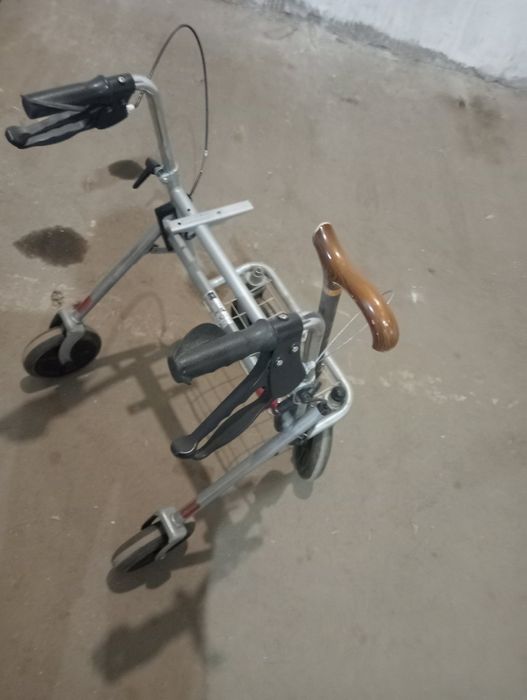 Продам ходунки для взрослых