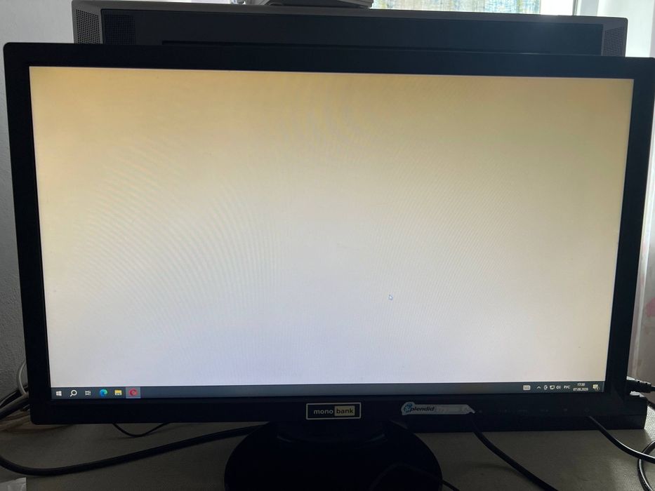Монітор Asus VE228TR