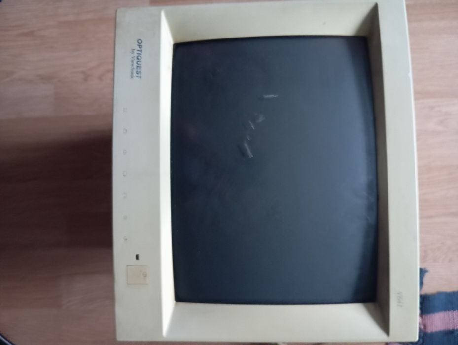 Monitor kineskopowy-2 sztuki