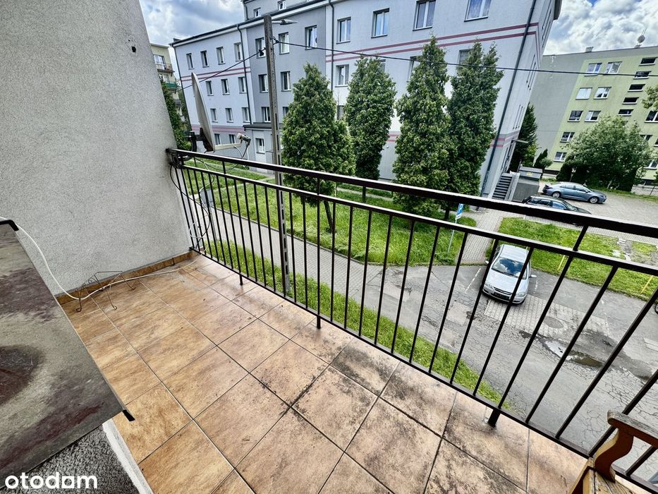 Trzypokojowe | Balkon | Do remontu | Bezpośrednio