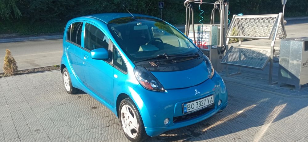 Mitsubishi i-miev 2012р.в.