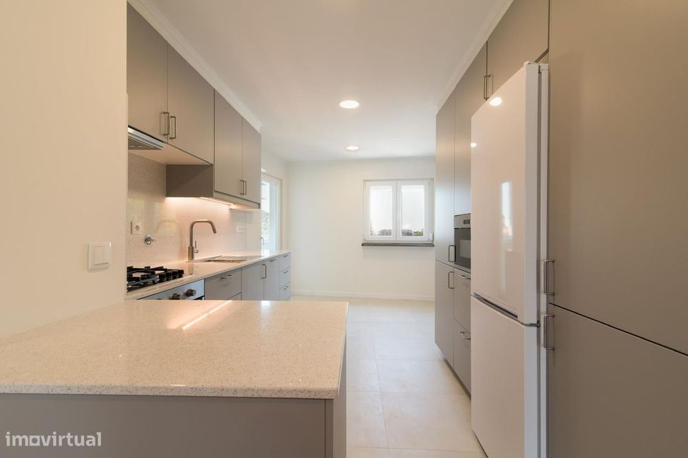 Arrendamento residencial de apartamento em rua General Silva Freire