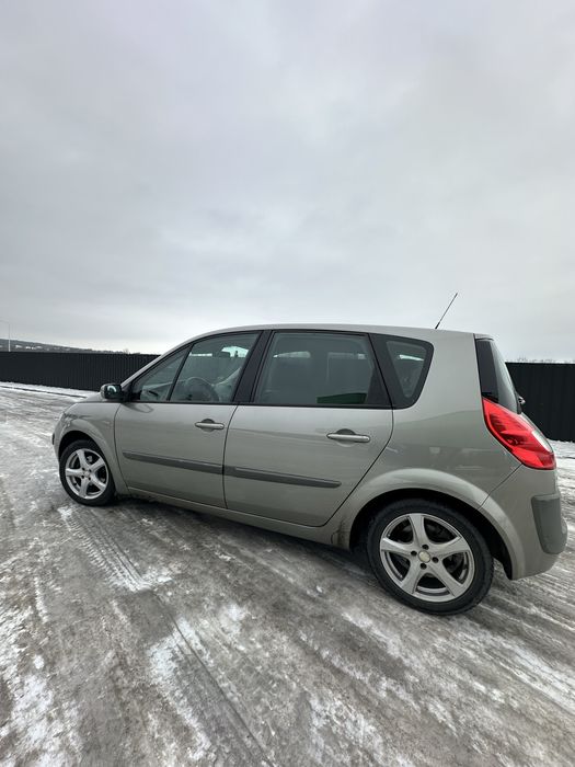 Продам Renault Scenic 2006 1.6 бензин