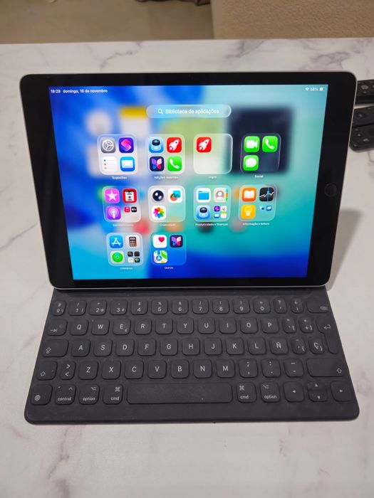 Vendo ipad em bom estado.