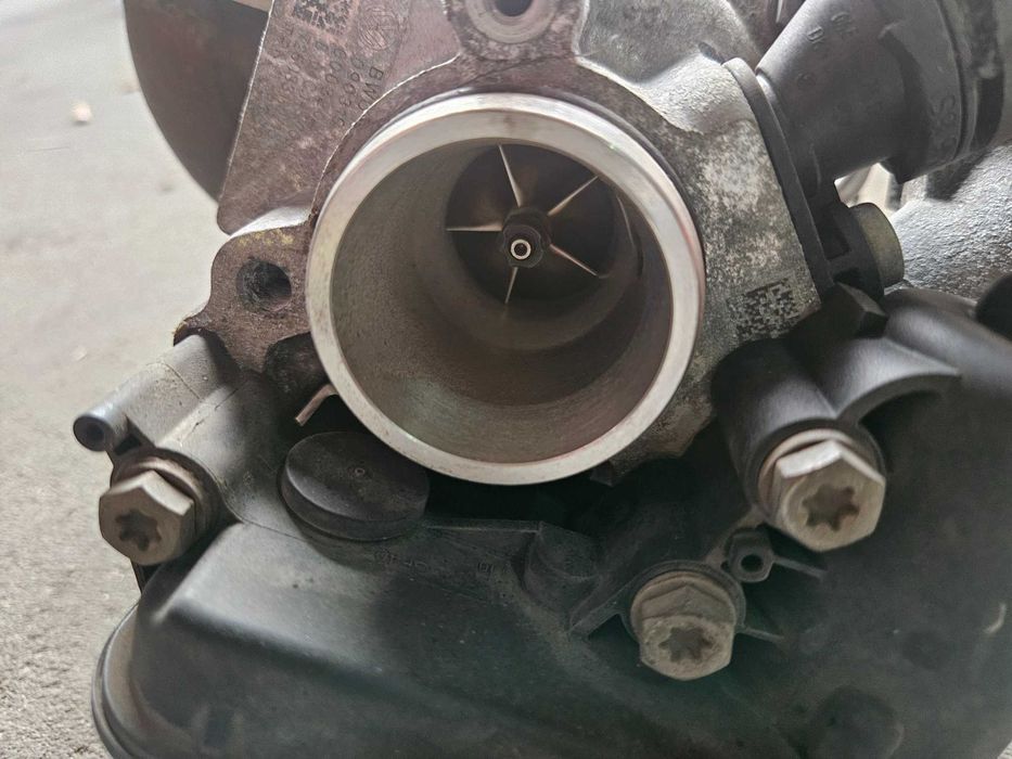 Turbosprężarka Turbina Vw Audi 1.0 Oryginal
