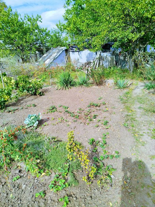 Продам участок 15 соток с домом 48 м2. Конец АНД района.